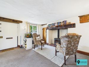 Living Room- click for photo gallery